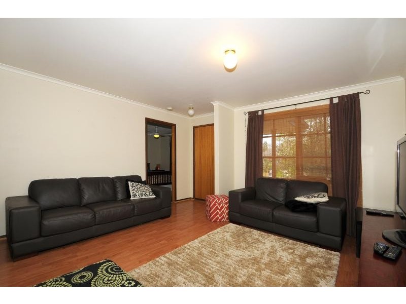 65 Darnley Drive, Skye VIC 3977