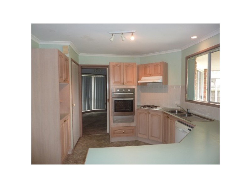 2 Tandarra Court, Carrum Downs VIC 3201