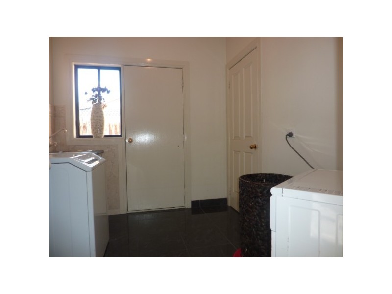 54 Delatite Way, Skye VIC 3977