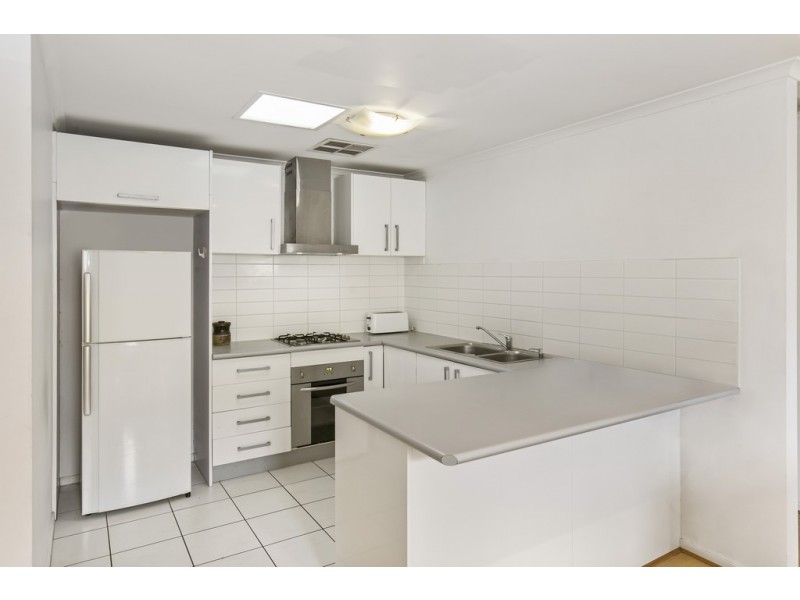 2/21 Brunnings Road, Carrum Downs VIC 3201