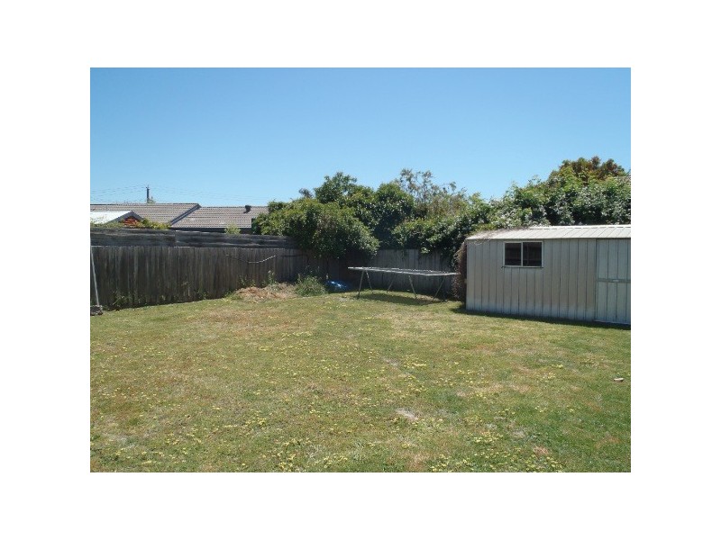 1 Linden Court, Carrum Downs VIC 3201