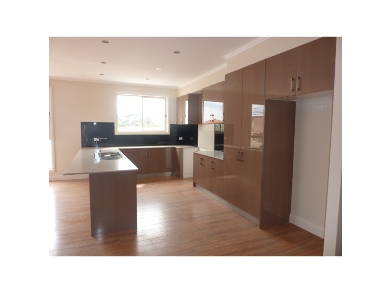 71 Diamond Parade, Skye VIC 3977