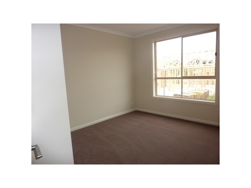 71 Diamond Parade, Skye VIC 3977