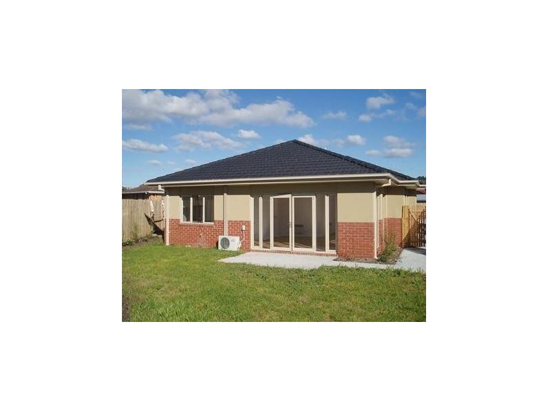 69A Brunning Crescent, Frankston North VIC 3200