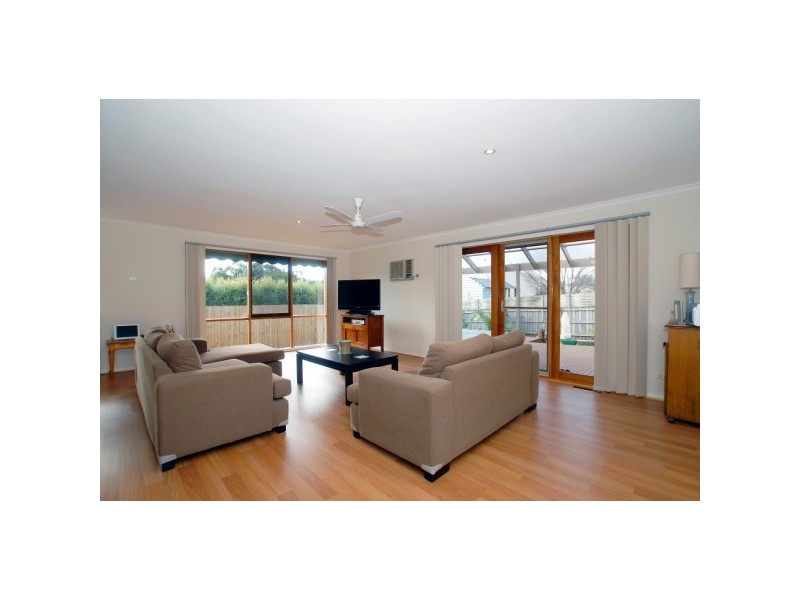 20 Olearia Crescent, Langwarrin VIC 3910