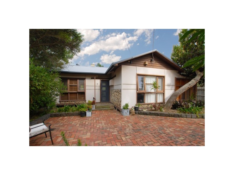 66 Kananook Avenue, Seaford VIC 3198