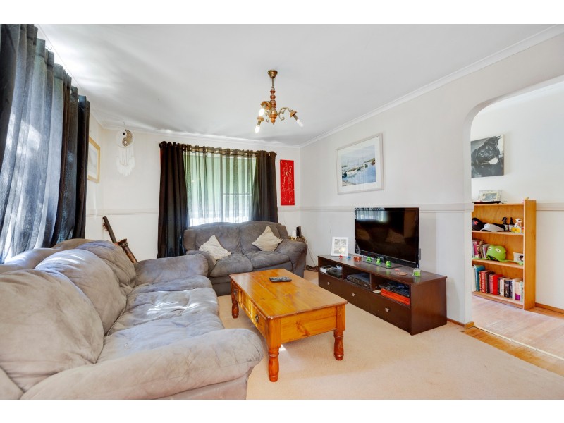 24 Wirilda Crescent, Frankston North VIC 3200