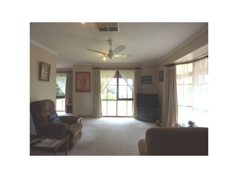 46 McCormicks Road, Skye VIC 3977