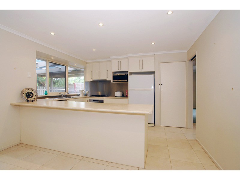 4 Athenium Court, Carrum Downs VIC 3201