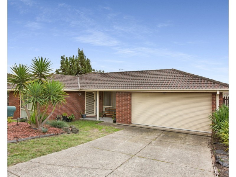 72 Orama Avenue, Carrum Downs VIC 3201