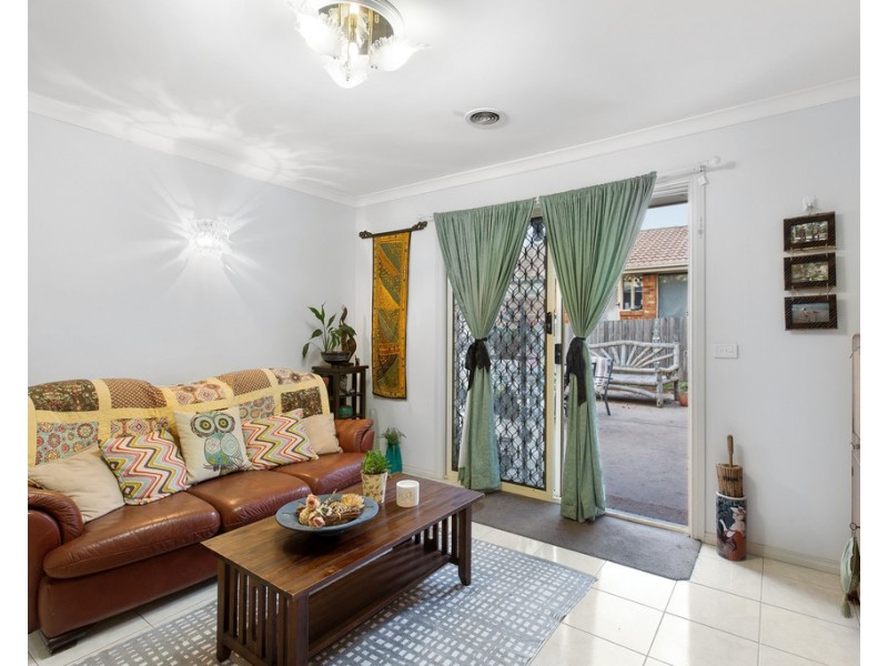 72 Orama Avenue, Carrum Downs VIC 3201