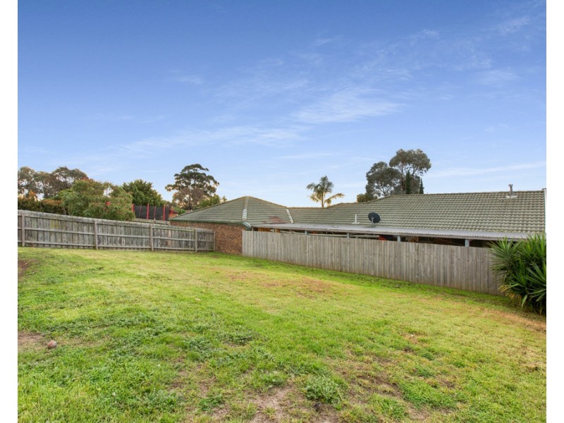72 Orama Avenue, Carrum Downs VIC 3201