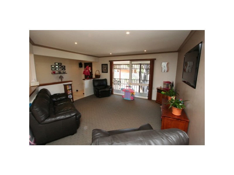 14 Marcella Place, Carrum Downs VIC 3201