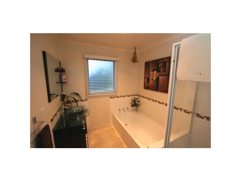 14 Marcella Place, Carrum Downs VIC 3201