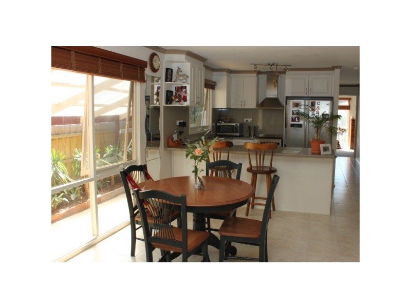 14 Marcella Place, Carrum Downs VIC 3201