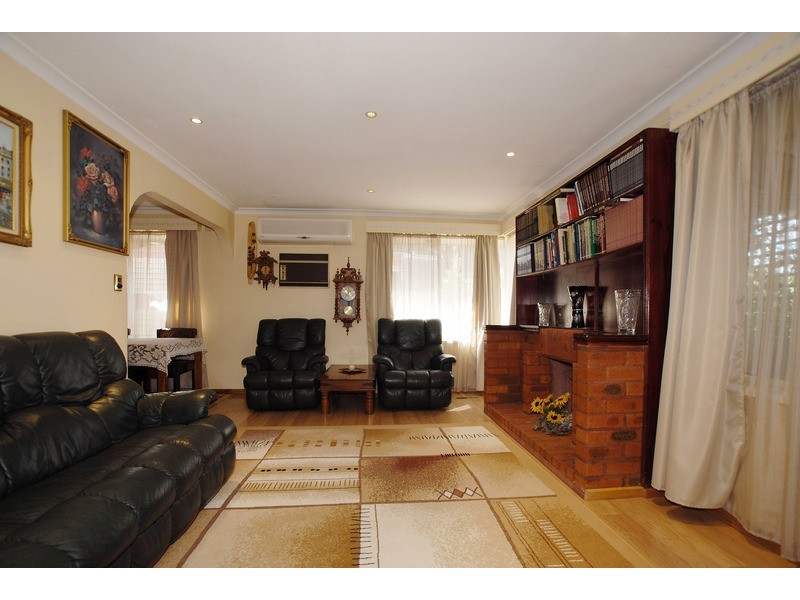 10 Pimpala Avenue, Seaford VIC 3198