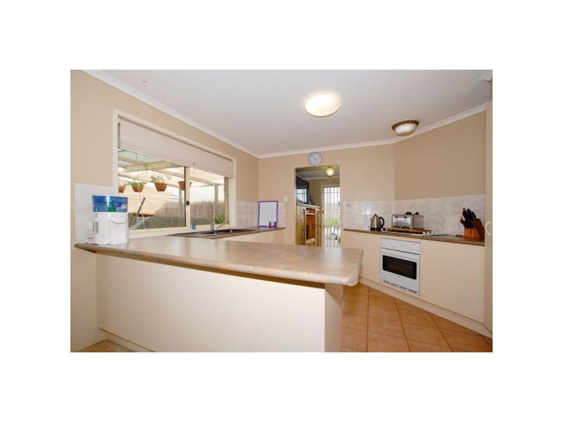 4 Turnstone Court, Carrum Downs VIC 3201