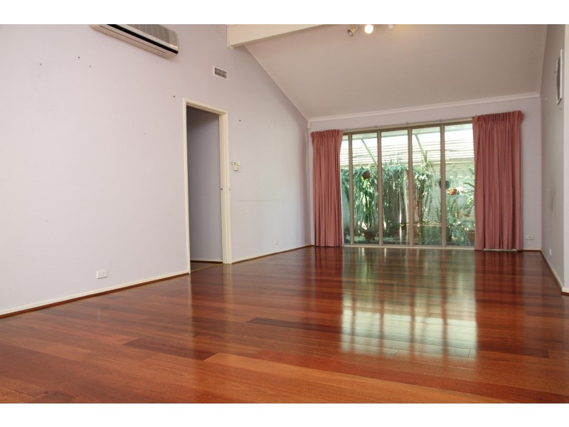 23 Athenium Court, Carrum Downs VIC 3201