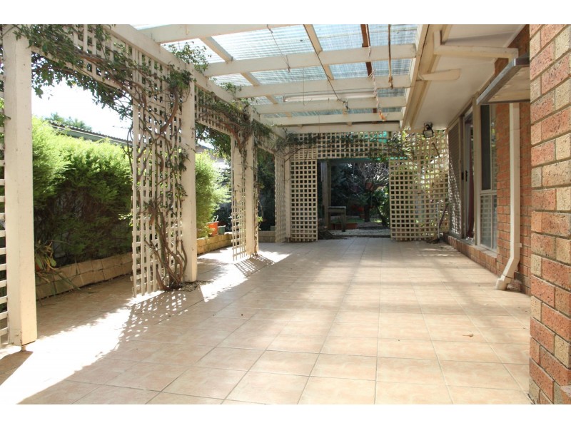 23 Athenium Court, Carrum Downs VIC 3201