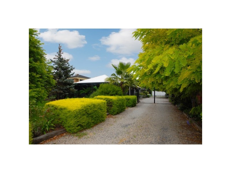 55 McCormicks Road, Carrum Downs VIC 3201