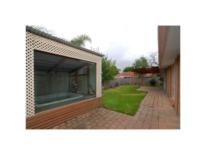 232 McCormicks Road, Skye VIC 3977