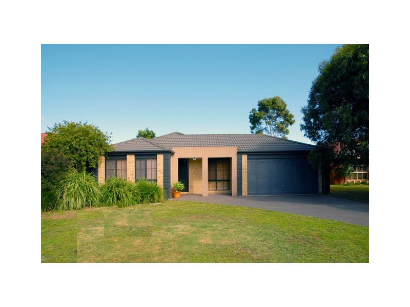 33 Lansell Court, Carrum Downs VIC 3201