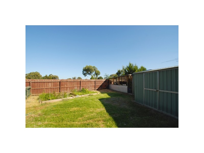 22 Honeyeater Place, Carrum Downs VIC 3201