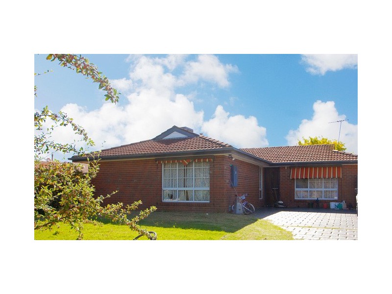 8 Koel Court, Carrum Downs VIC 3201