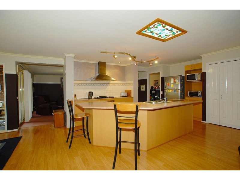 120 Gamble Road, Skye VIC 3977