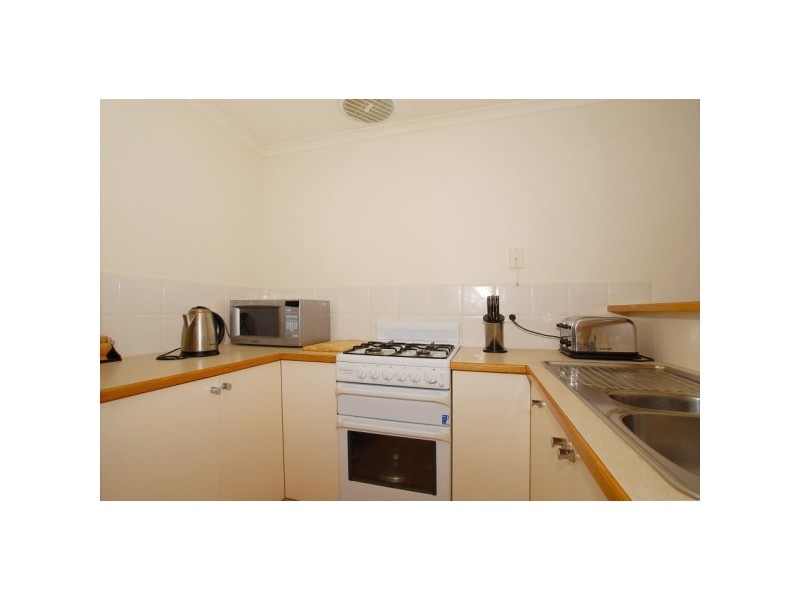 1/16 Sherwood Avenue, Chelsea VIC 3196