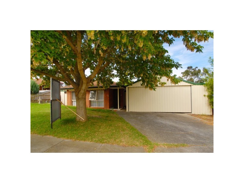 14 Bainbridge Court, Carrum Downs VIC 3201