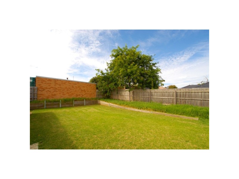 14 Bainbridge Court, Carrum Downs VIC 3201