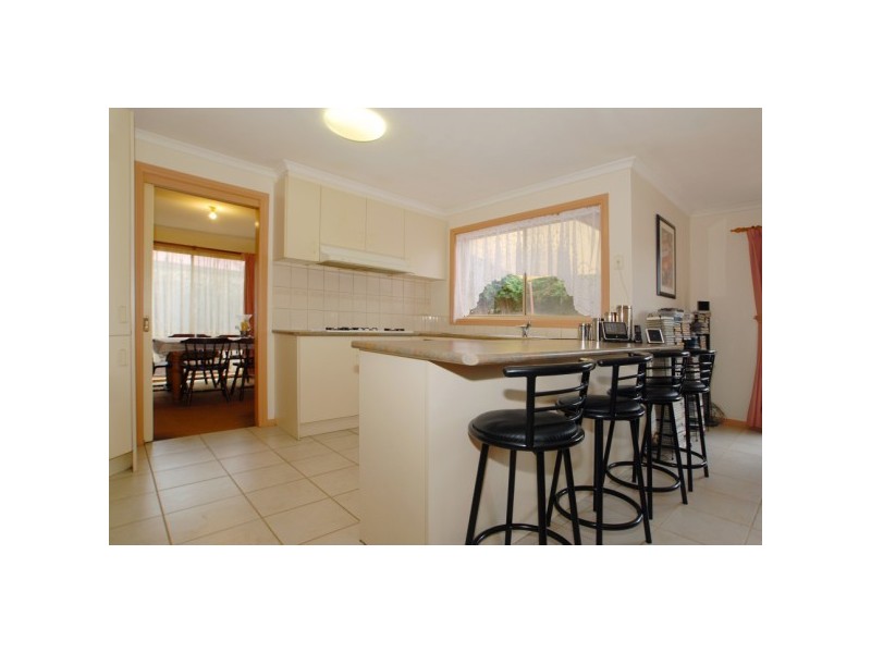 9 Ravenswood Court, Carrum Downs VIC 3201