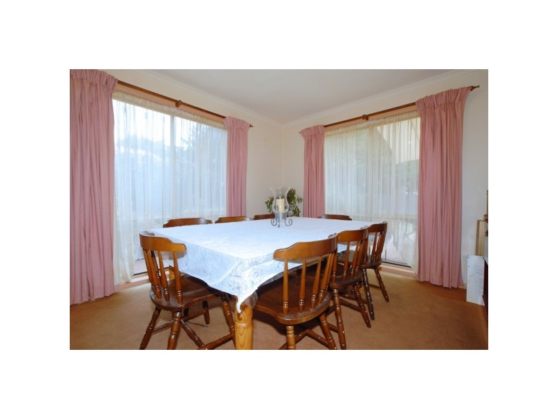 9 Ravenswood Court, Carrum Downs VIC 3201