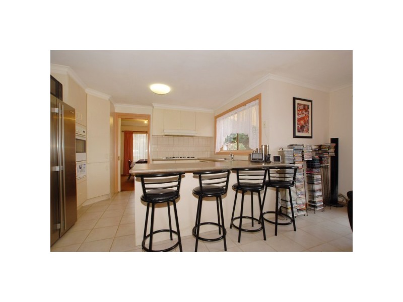 9 Ravenswood Court, Carrum Downs VIC 3201