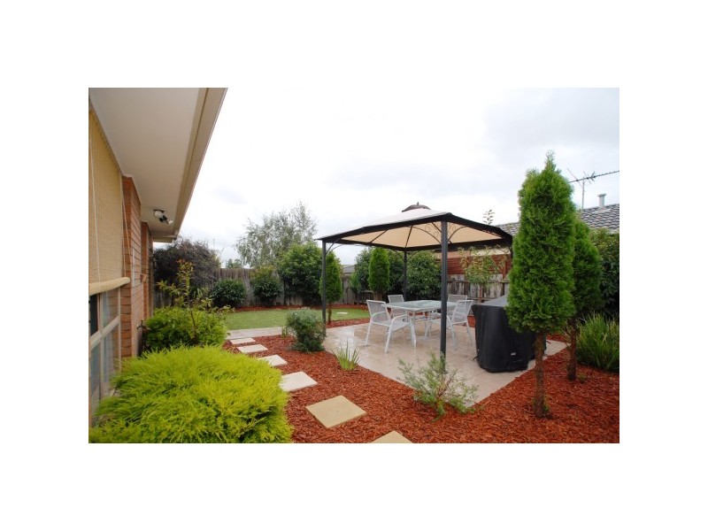 13 Szer Way, Carrum Downs VIC 3201