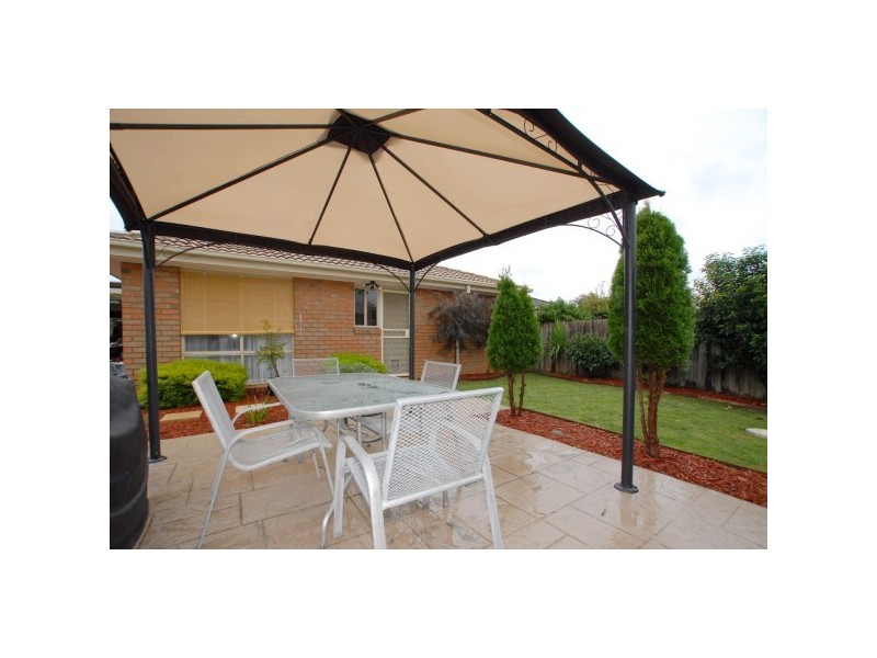 13 Szer Way, Carrum Downs VIC 3201