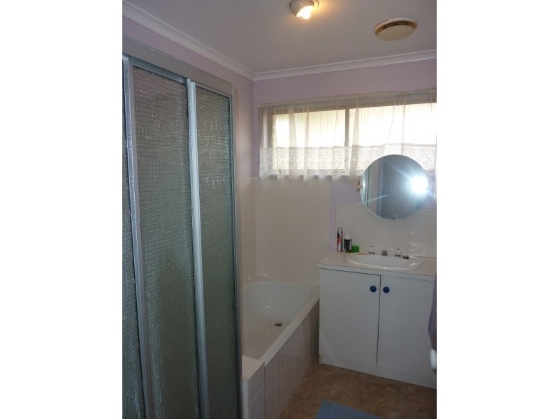 11 Marcella Place, Carrum Downs VIC 3201