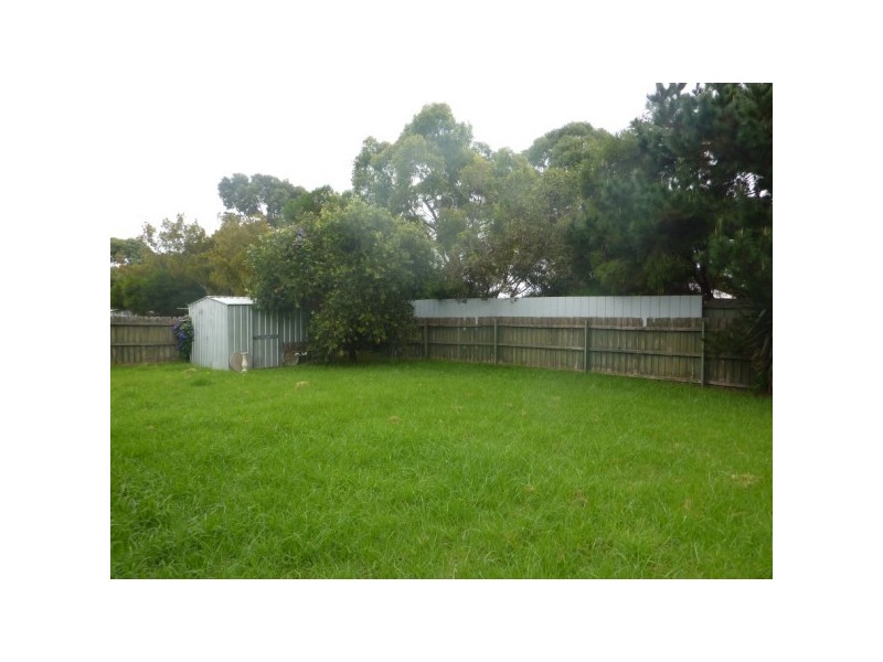 11 Marcella Place, Carrum Downs VIC 3201