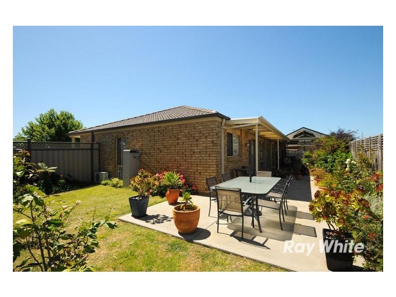41 Fairhaven Boulevard, Cranbourne West VIC 3977