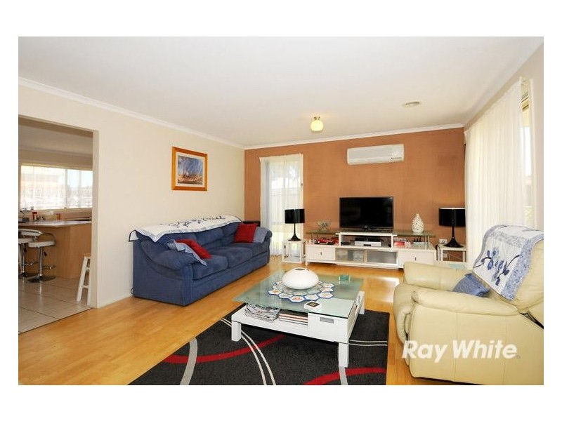 41 Fairhaven Boulevard, Cranbourne West VIC 3977