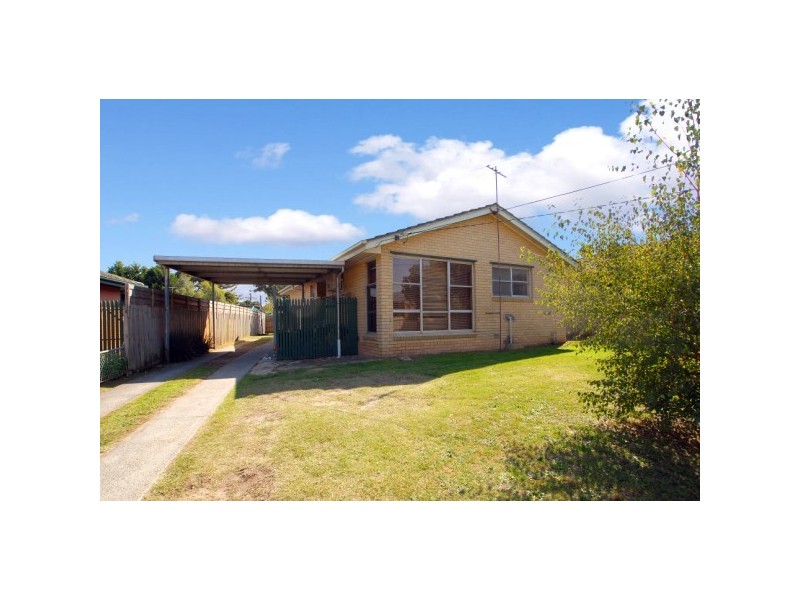 23 Silver Avenue, Frankston North VIC 3200