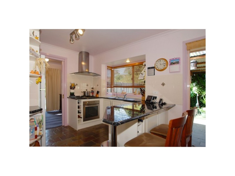 2 Parhnam Court, Carrum Downs VIC 3201