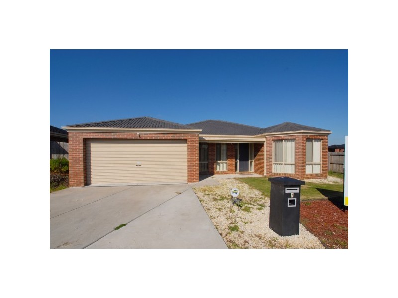 7 Garnet Close, Skye VIC 3977