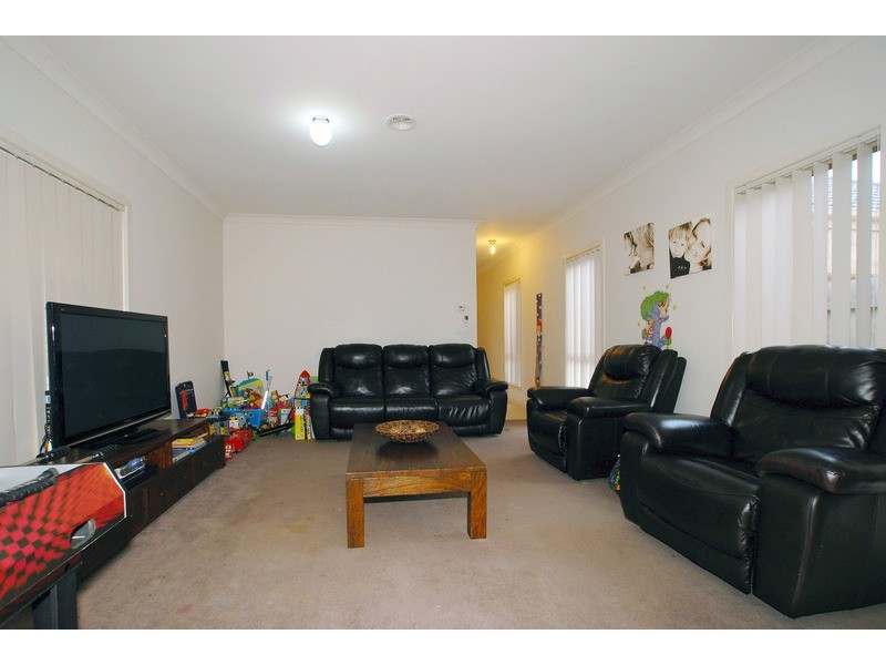 2/75 Herbert Road, Carrum Downs VIC 3201