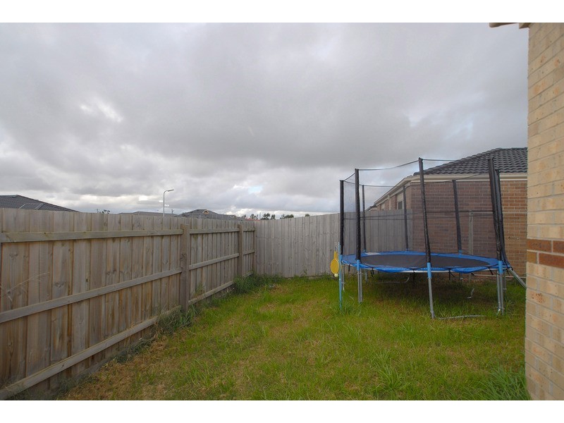 2/75 Herbert Road, Carrum Downs VIC 3201