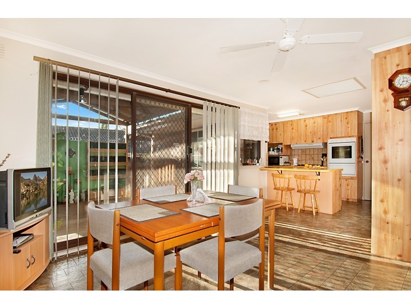41 Whimbrel Crescent, Carrum Downs VIC 3201