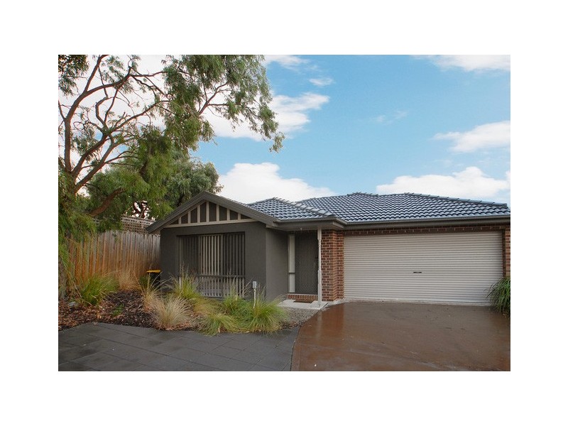 8/31-35 Brunnings Road, Carrum Downs VIC 3201