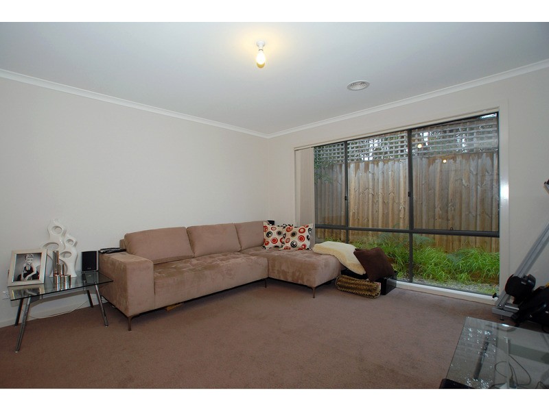 8/31-35 Brunnings Road, Carrum Downs VIC 3201