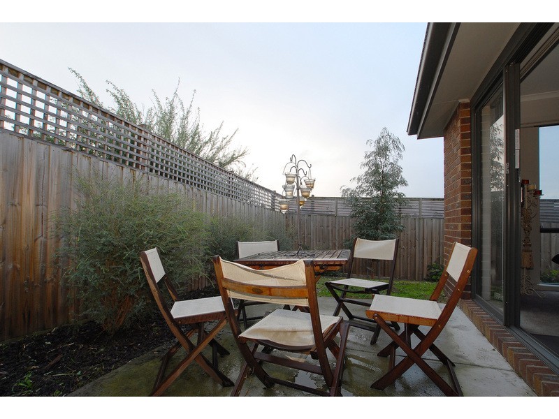 8/31-35 Brunnings Road, Carrum Downs VIC 3201